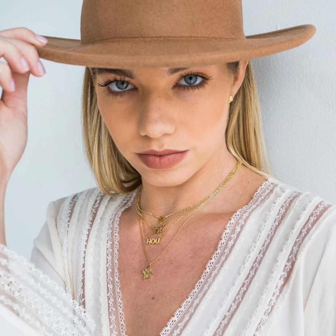 Texas Hammered Necklace Gold