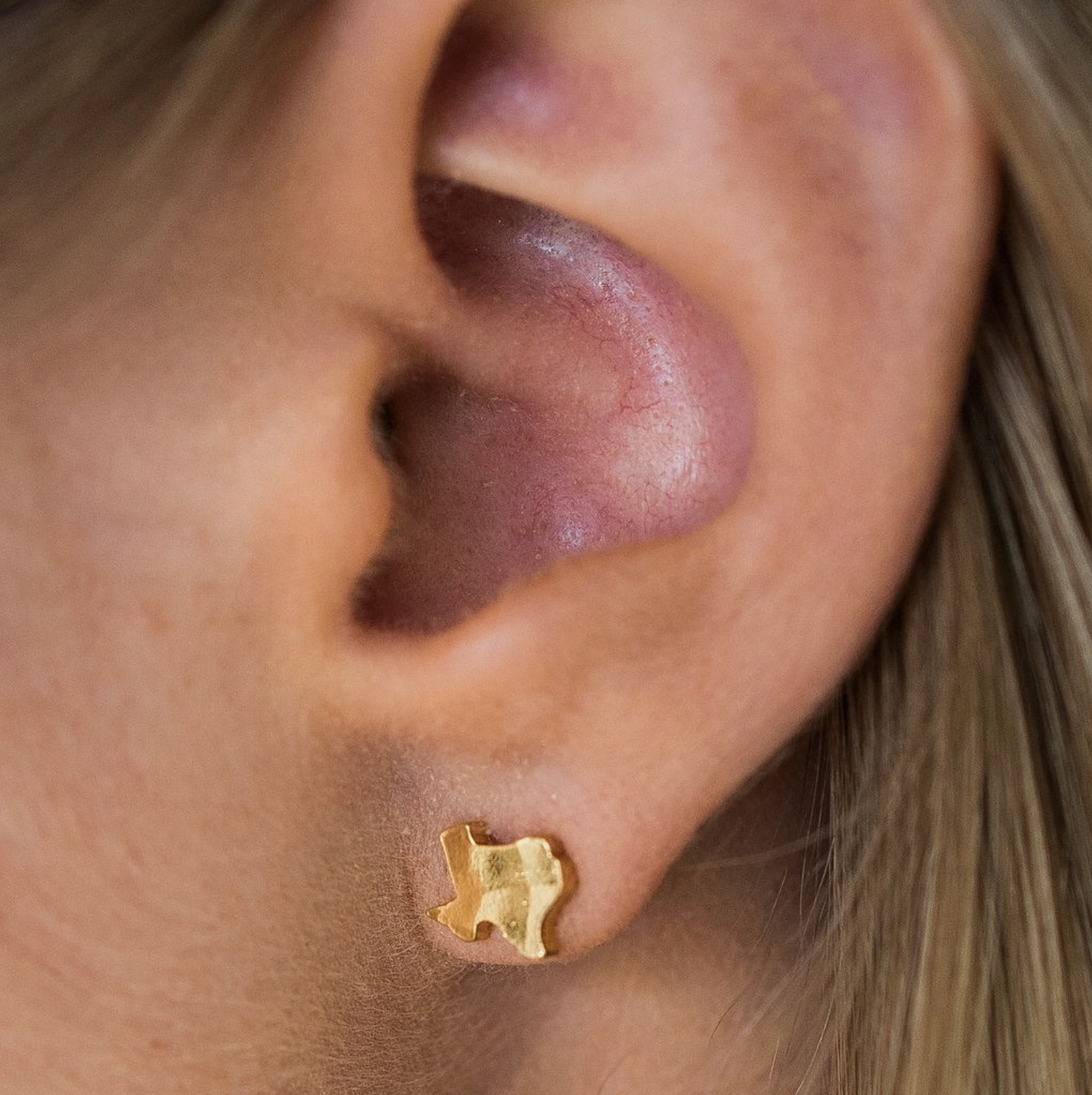 24K Gold Hammered Texas Studs