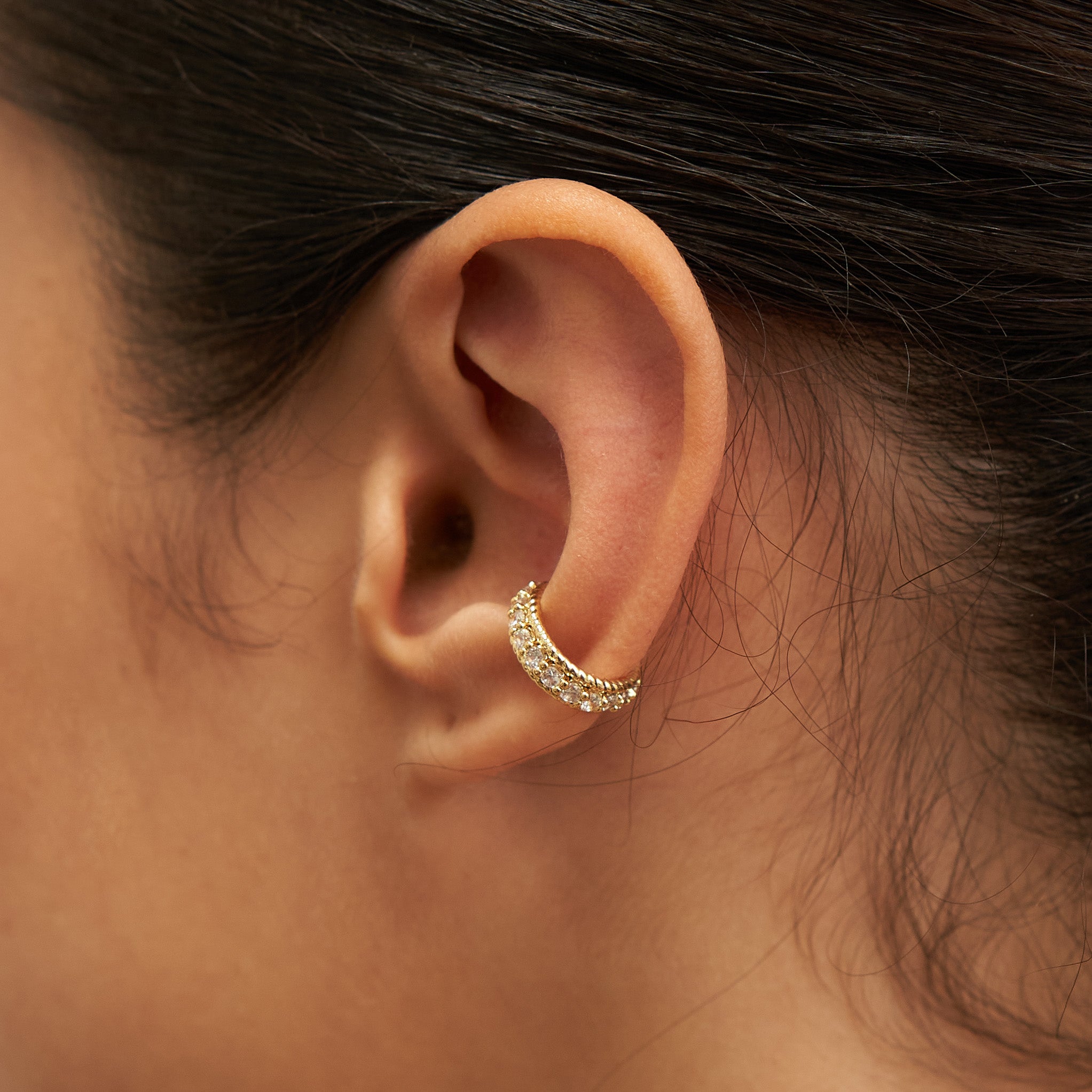 Shiny Ear Cuff