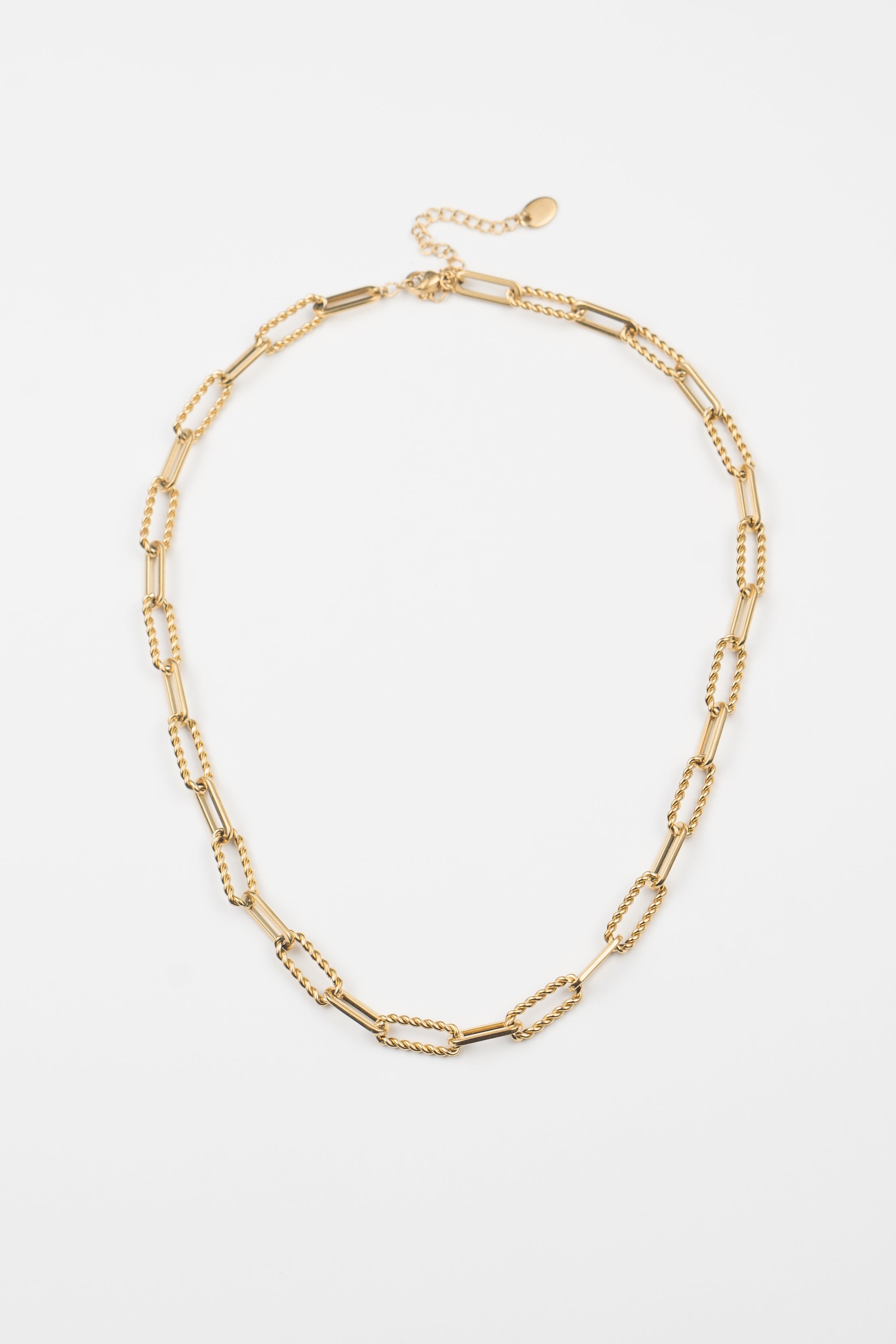 Twisted Links Necklace