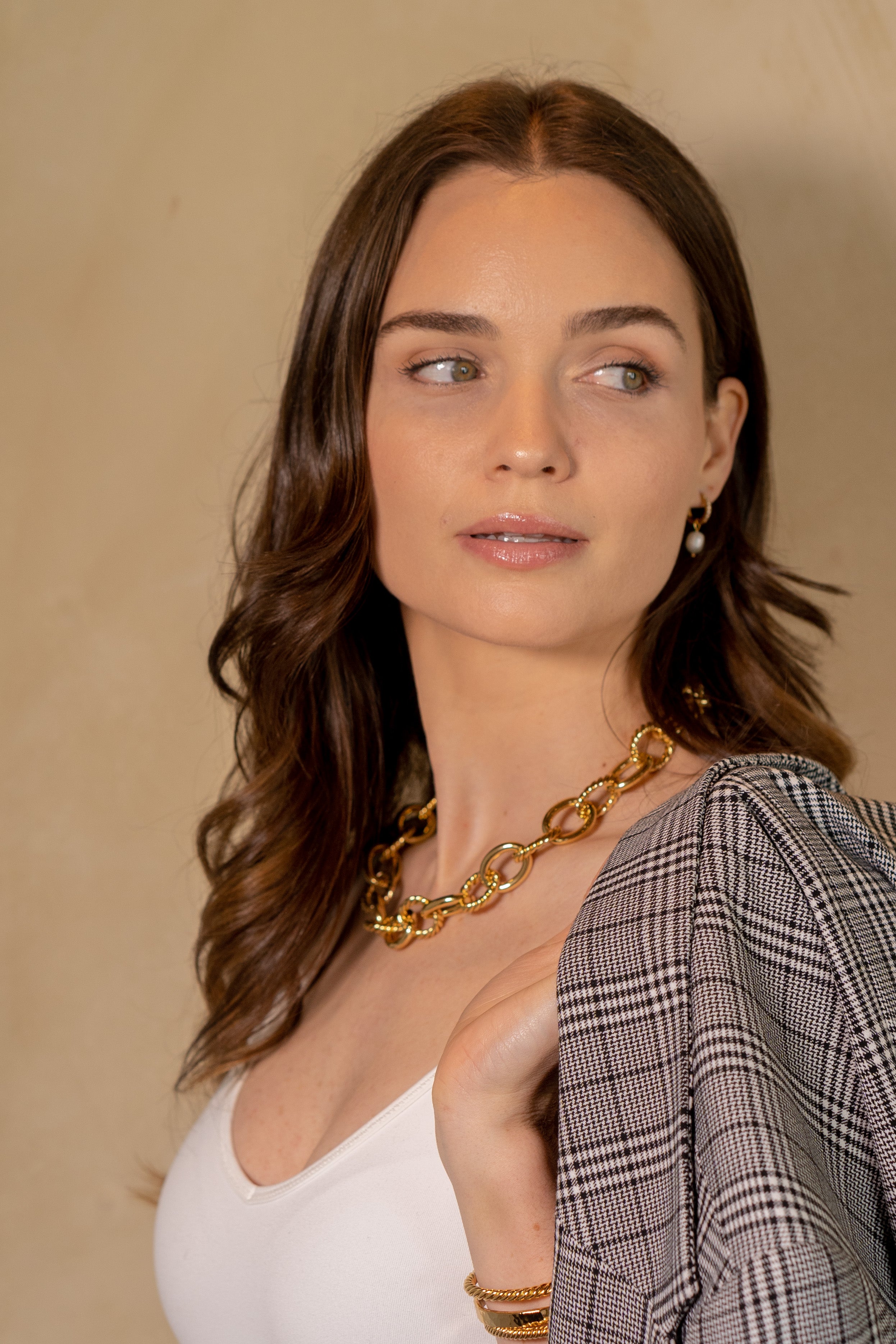 18 Gold Twisted Chain Link Statement Necklace