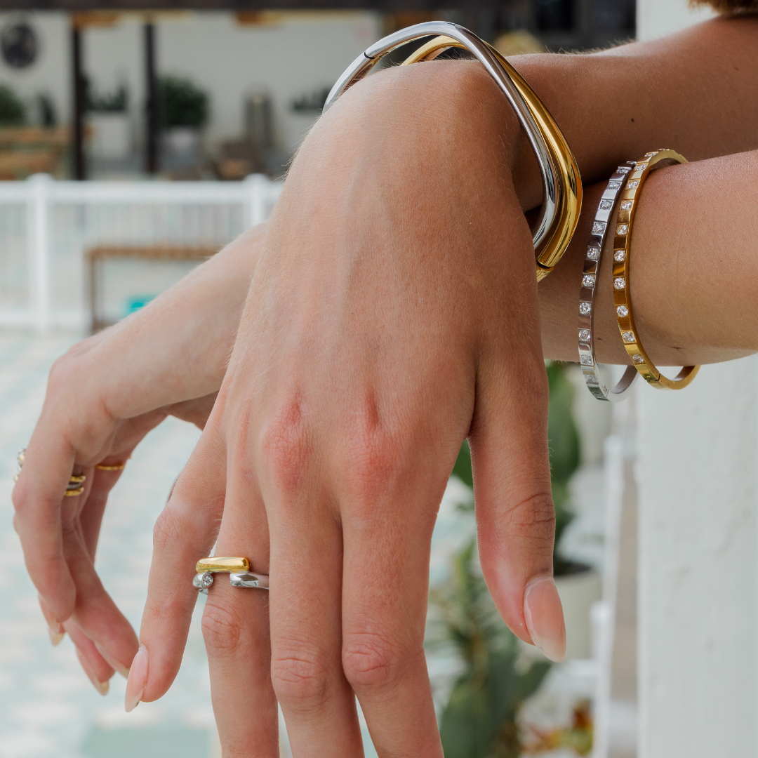 Waterproof Gold Structured Diamond Bangle