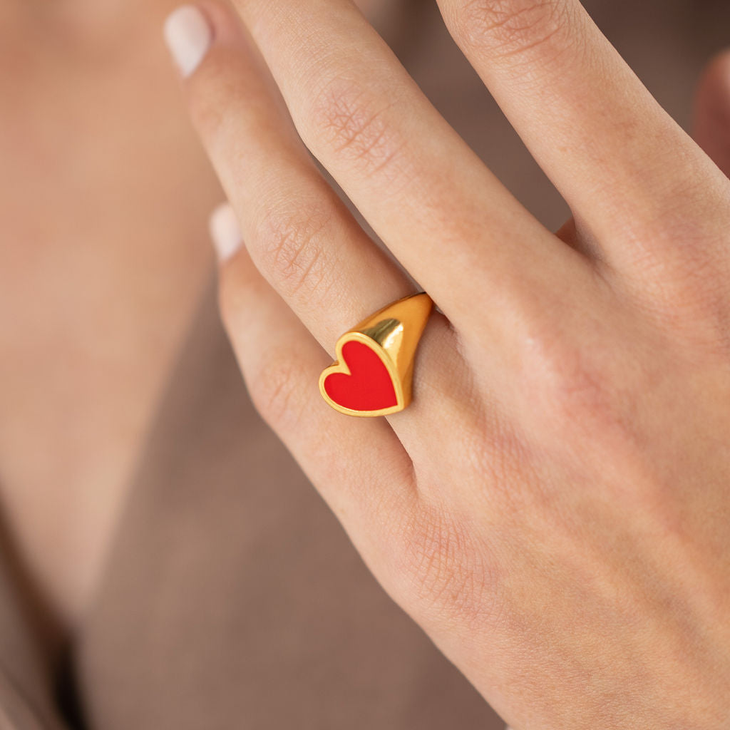 Buy Red Heart Ring, Rose Gold Heart Ring,red Heart Ring, Gold Dainty Ring,  Stacking Ring, Engagement Ring, Promise Ring, Heart Ring Online in India -  Etsy
